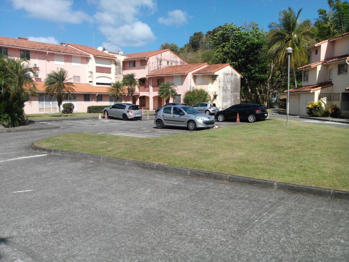 Madiana Plage Schoelcher Buitenkant foto